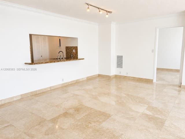 7601 E Treasure Dr # 1924, North Bay Village FL 33141 - North Bay Village, FL - Photo 7