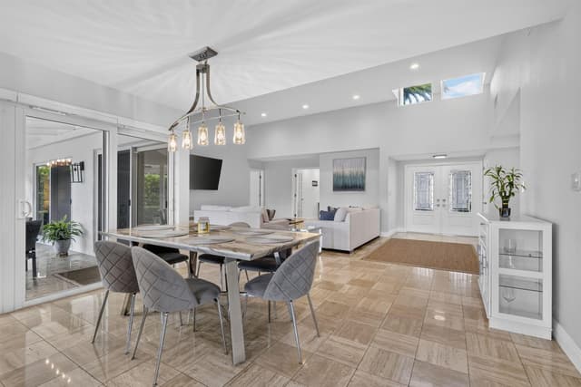 625 LAKEWOODE Circle W, Delray Beach FL 33445 - Delray Beach, FL - Photo 6