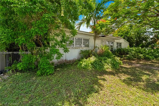 9280 Nautilus Dr, Cutler Bay FL 33189 - Cutler Bay, FL - Photo 3