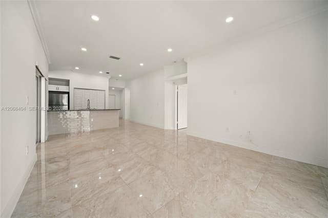 5202 NW 187th St, Miami Gardens FL 33055 - Miami Gardens, FL - Photo 4