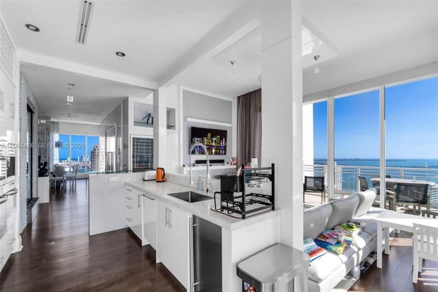 900 Brickell Key Blvd # 2904, Miami FL 33131 - Miami, FL - Photo 6