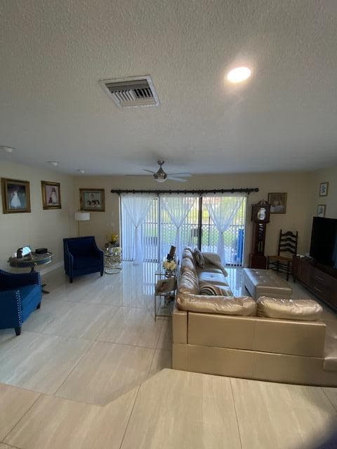 1701 WOODBRIDGE LAKES Circle, West Palm Beach FL 33406 - West Palm Beach, FL - Photo 2