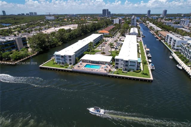3922 NE 166th St # S303, North Miami Beach FL 33160 - North Miami Beach, FL - Photo 4