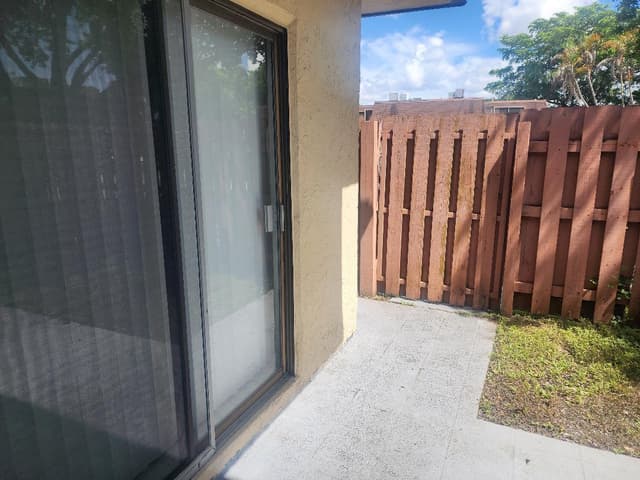 5824 SWORDFISH # A, Tamarac FL 33319 - Tamarac, FL - Photo 5