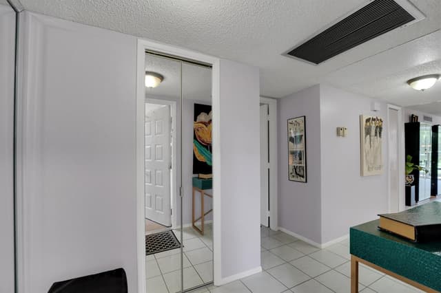 804 CYPRESS GROVE Lane # 210, Pompano Beach FL 33069 - Pompano Beach, FL - Photo 4