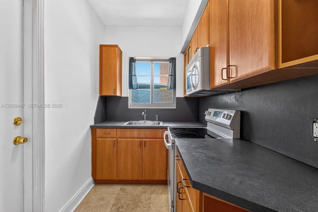 1341 Meridian Ave # 202, Miami Beach FL 33139 - Miami Beach, FL - Photo 4