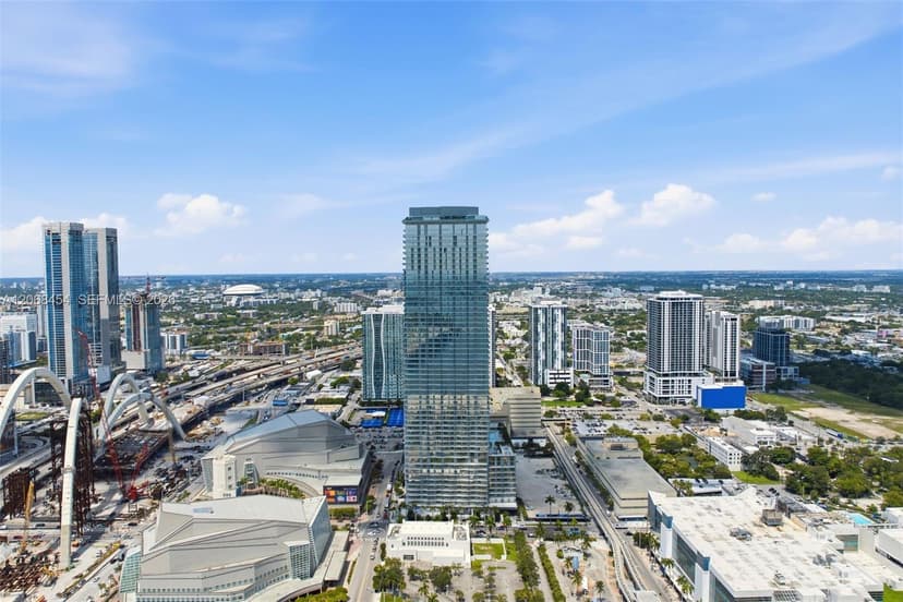 1400 Biscayne Blvd. # 3004, Miami FL 33132