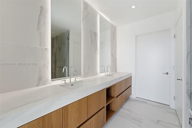 1400 Biscayne Blvd. # 3004, Miami FL 33132 - Miami, FL - Photo 5