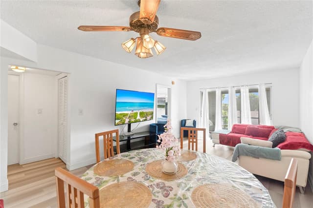 5800 W Margate Boulevard # 3, Margate FL 33063 - Margate, FL - Photo 5