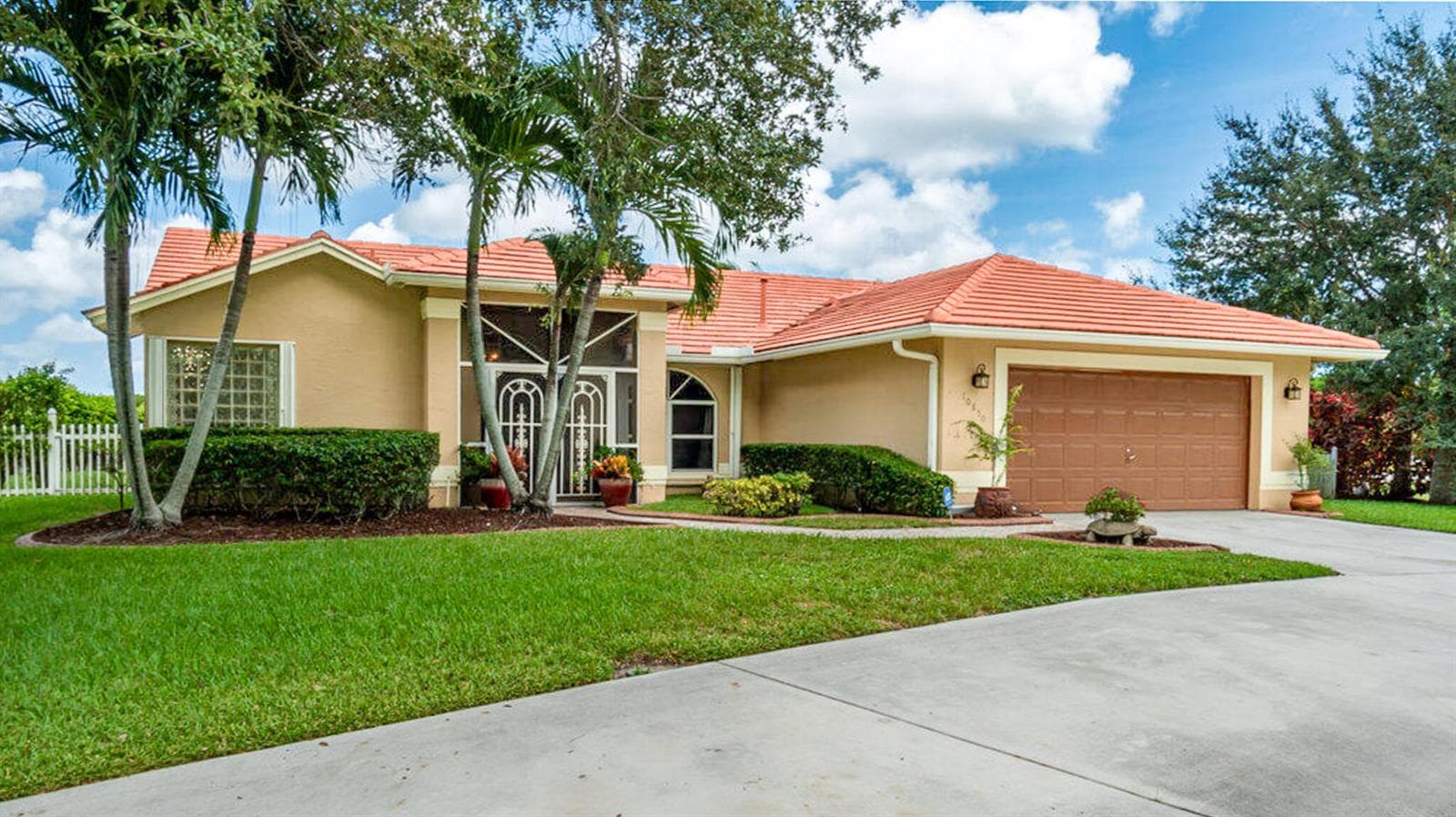 10850 Paso Fino Drive, Wellington FL 33449 - Wellington, FL - Photo 1