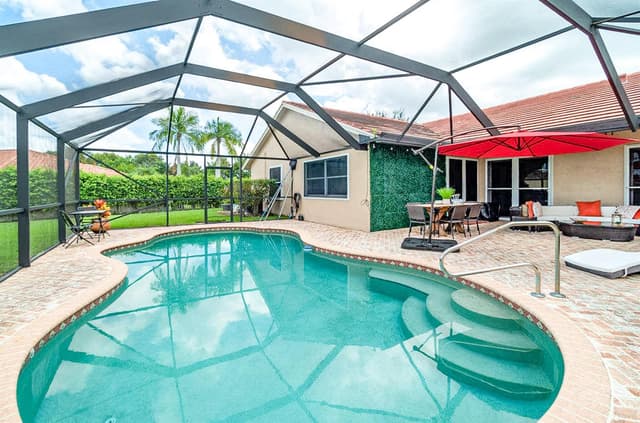 10850 Paso Fino Drive, Wellington FL 33449 - Wellington, FL - Photo 4