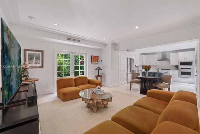 109 1st Dilido Ter, Miami Beach FL 33139 - Miami Beach, FL - Photo 3