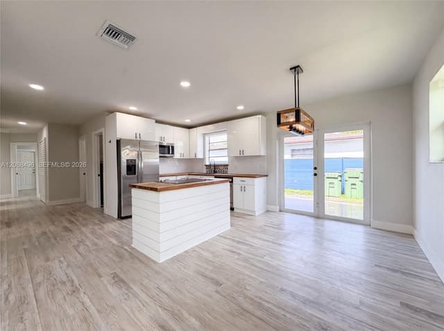 1320 NW 15th St, Homestead FL 33030 - Homestead, FL - Photo 2