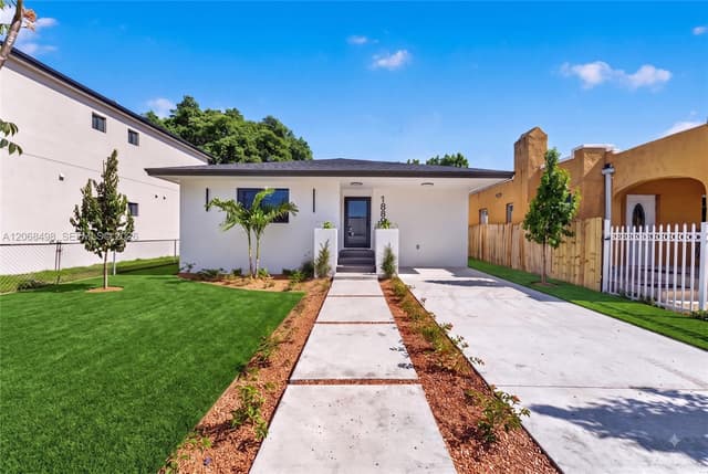 1889 NW 47th Ter, Miami FL 33142 - Miami, FL - Photo 2