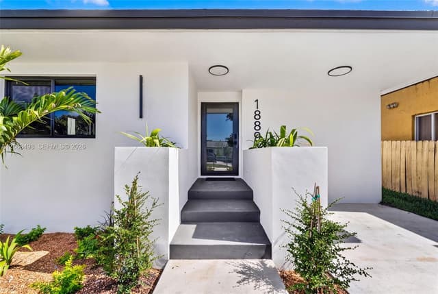 1889 NW 47th Ter, Miami FL 33142 - Miami, FL - Photo 5