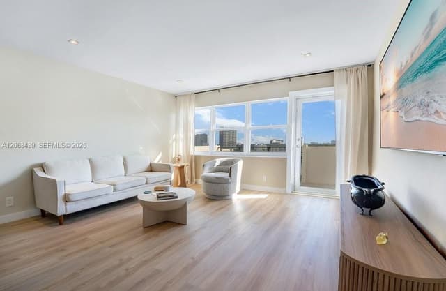 401 Golden Isles Dr # 1116, Hallandale Beach FL 33009 - Hallandale Beach, FL - Photo 5