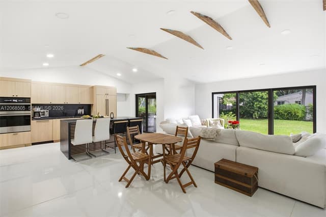 125 NE 107th St, Miami Shores FL 33161 - Miami Shores, FL - Photo 3