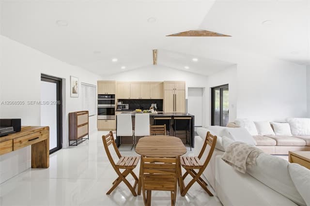 125 NE 107th St, Miami Shores FL 33161 - Miami Shores, FL - Photo 4