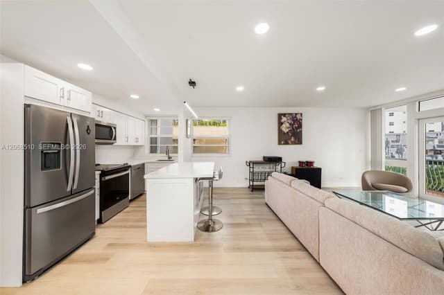 1408 Brickell Bay Dr # 518, Miami FL 33131 - Miami, FL - Photo 6