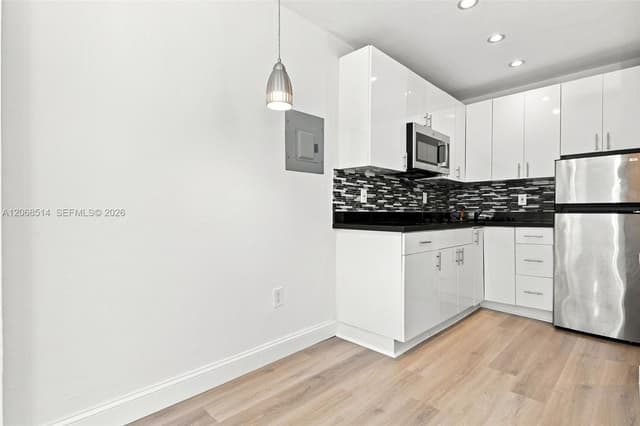 119 Menores Ave # 2, Coral Gables FL 33134 - Coral Gables, FL - Photo 4