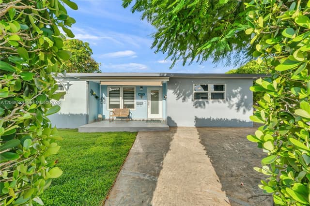 4275 SW 87th Ave, Miami FL 33165 - Miami, FL - Photo 3