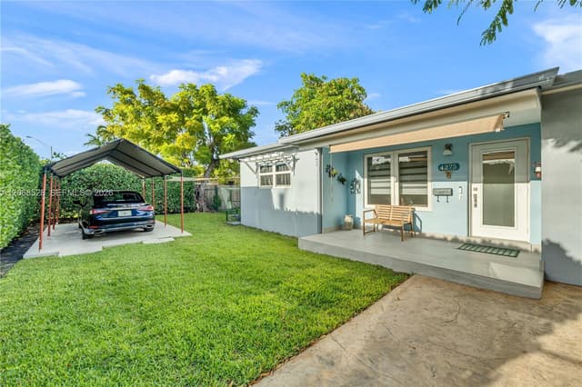 4275 SW 87th Ave, Miami FL 33165 - Miami, FL - Photo 4