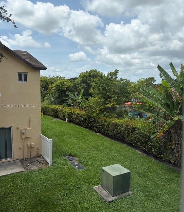 6623 Winfield Blvd # 4, Margate FL 33063 - Margate, FL - Photo 2
