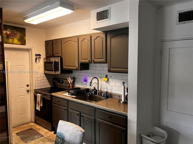 1901 N Surf Rd # 20, Hollywood FL 33019 - Hollywood, FL - Photo 6