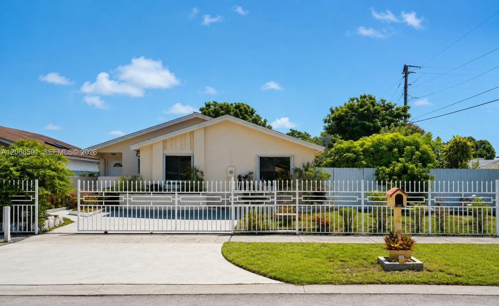 19226 SW 123rd Ave, Miami FL 33177 - Miami, FL - Photo 1