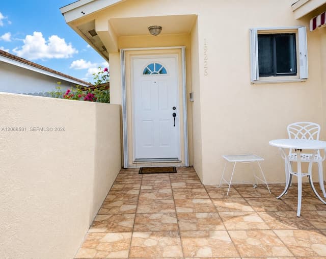 19226 SW 123rd Ave, Miami FL 33177 - Miami, FL - Photo 4