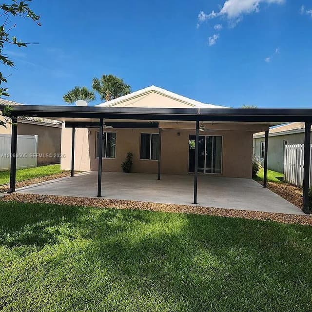 4638 SW 134th Ave, Miramar FL 33027 - Miramar, FL - Photo 2