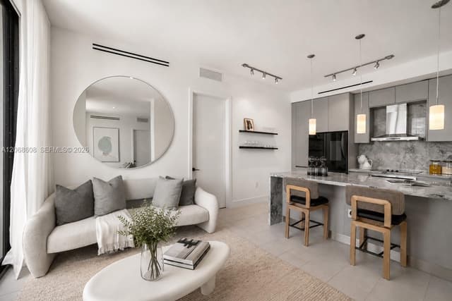 1030 15th St, Miami Beach FL 33139 - Miami Beach, FL - Photo 6