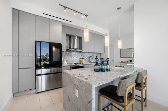 1030 15th St, Miami Beach FL 33139 - Miami Beach, FL - Photo 5