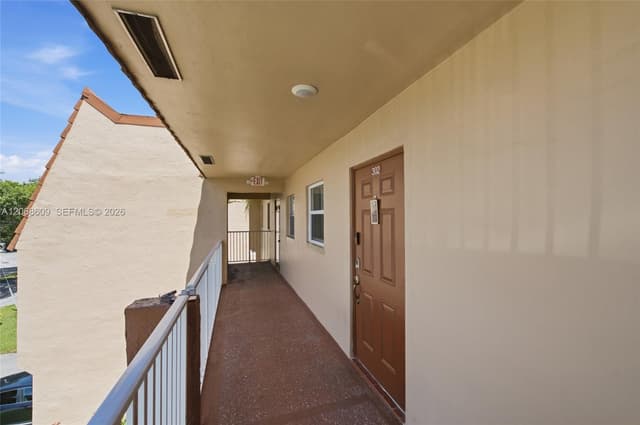 2741 N Pine Island Rd # 302, Sunrise FL 33322 - Sunrise, FL - Photo 3