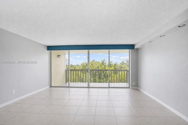 7051 Environ Blvd # 432, Lauderhill FL 33319 - Lauderhill, FL - Photo 5