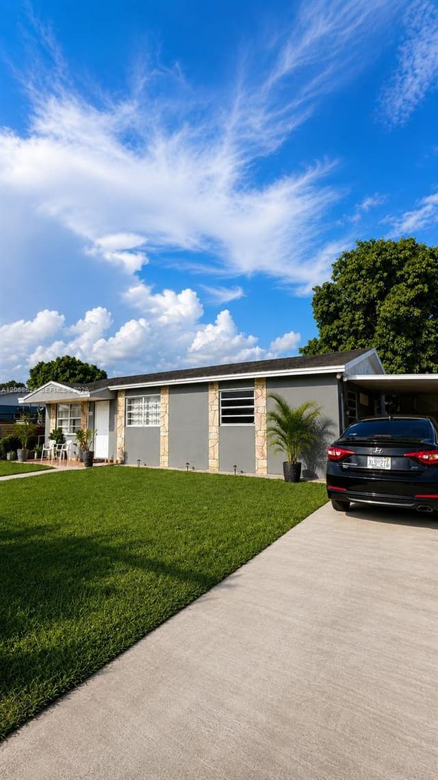 19811 SW 116th ave, Miami FL 33157 - Miami, FL - Photo 2
