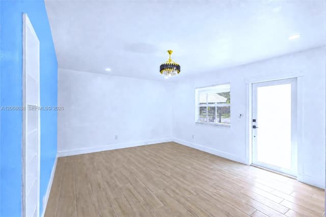1854 Lauderdale Manor Dr, Fort Lauderdale FL 33311 - Fort Lauderdale, FL - Photo 5