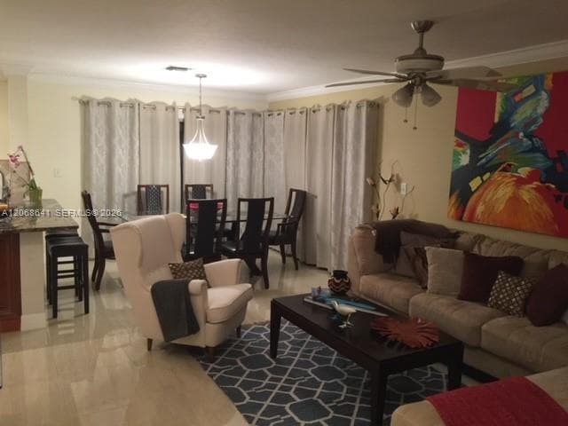 9888 NW 2nd St, Plantation FL 33324 - Plantation, FL - Photo 5