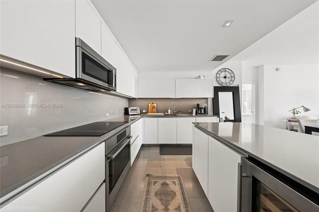 68 SE 6th St # 2909, Miami FL 33131 - Miami, FL - Photo 4