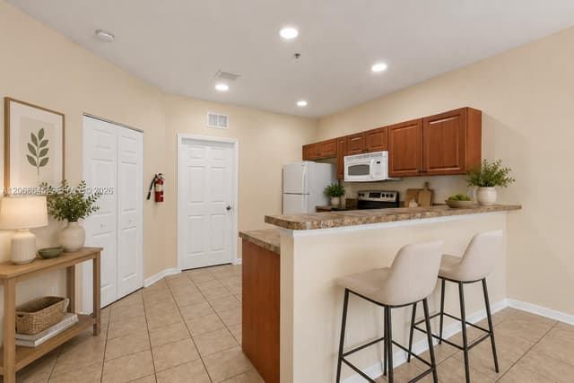 2004 Freeport Ln # 4106, Riviera Beach FL 33404 - Riviera Beach, FL - Photo 7