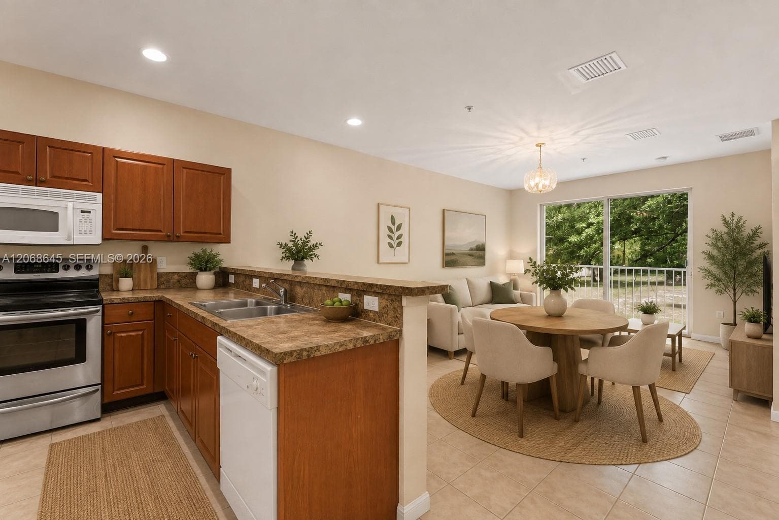2004 Freeport Ln # 4106, Riviera Beach FL 33404