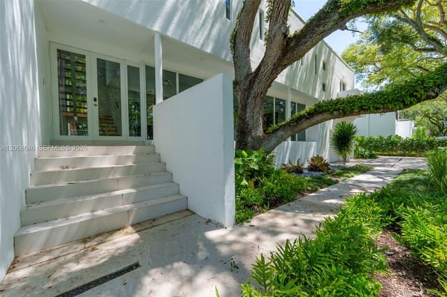 7277 SW 165th St, Palmetto Bay FL 33157 - Palmetto Bay, FL - Photo 3