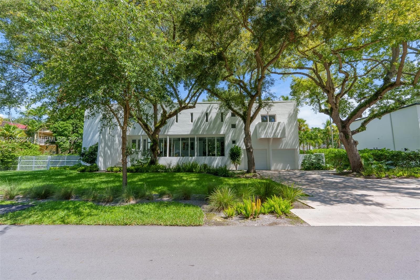 7277 SW 165th St, Palmetto Bay FL 33157 - Palmetto Bay, FL - Photo 1