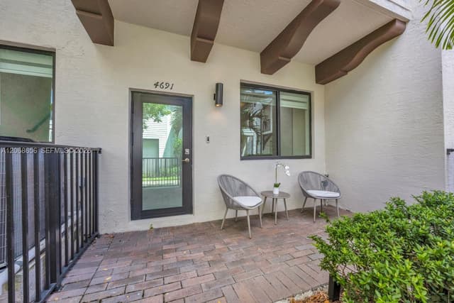 4691 NW 83rd Pkwy, Doral FL 33166 - Doral, FL - Photo 3