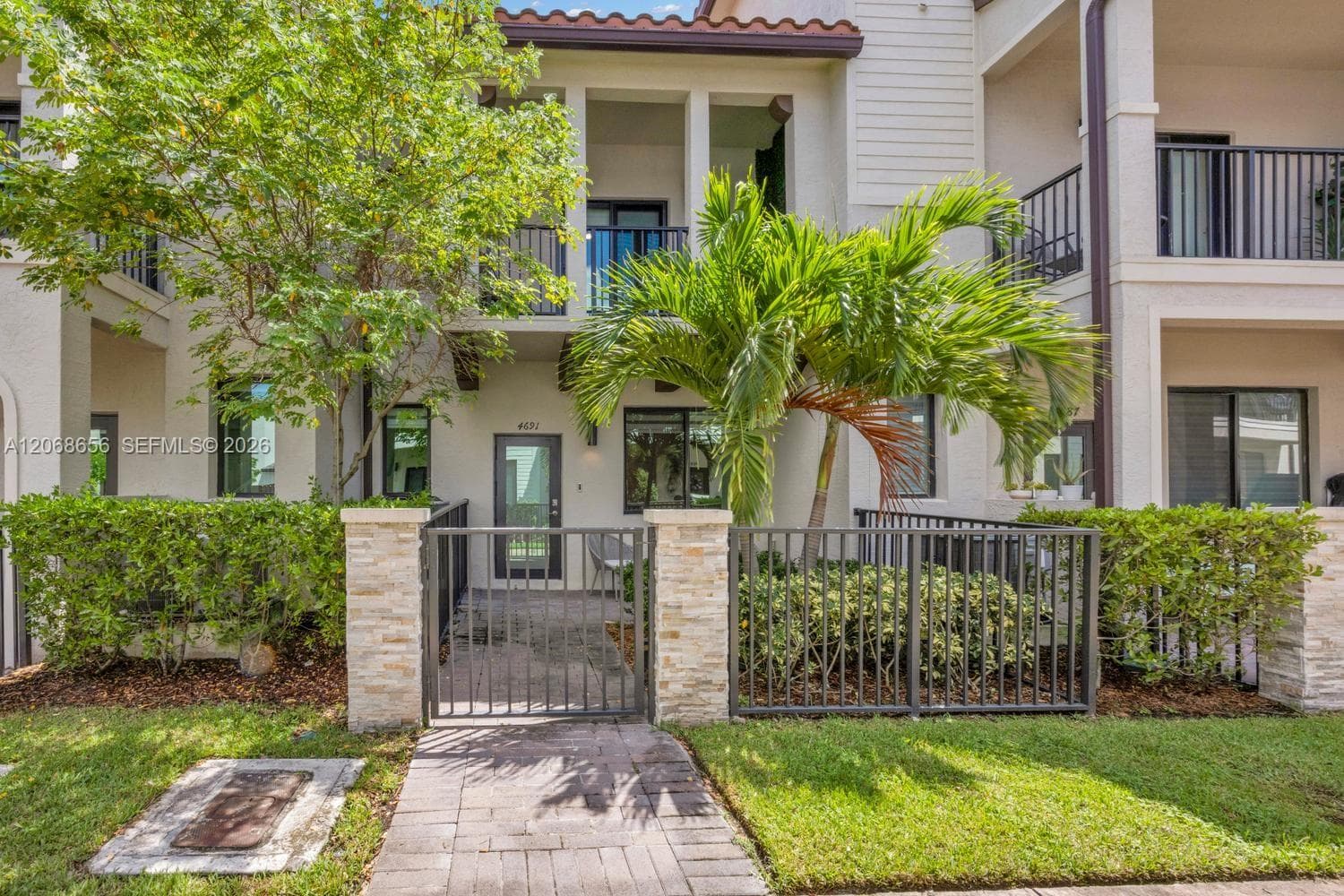 4691 NW 83rd Pkwy, Doral FL 33166 - Doral, FL - Photo 1