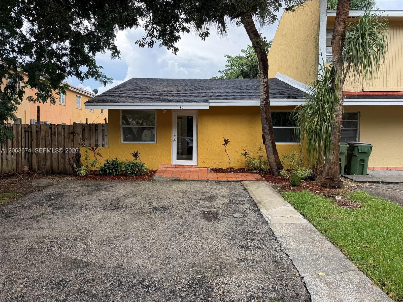 70 SW 14th Ter, Homestead FL 33030 - Homestead, FL - Photo 1