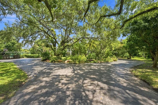 5885 SW 56th St, Miami FL 33155 - Miami, FL - Photo 7