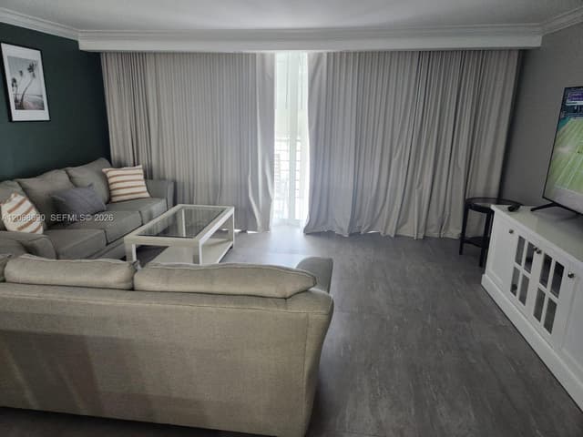 100 Golden Isles Dr # 409, Hallandale Beach FL 33009 - Hallandale Beach, FL - Photo 7