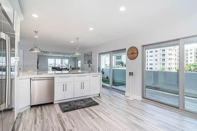 1700 SE 15th St # 401, Fort Lauderdale FL 33316 - Fort Lauderdale, FL - Photo 2