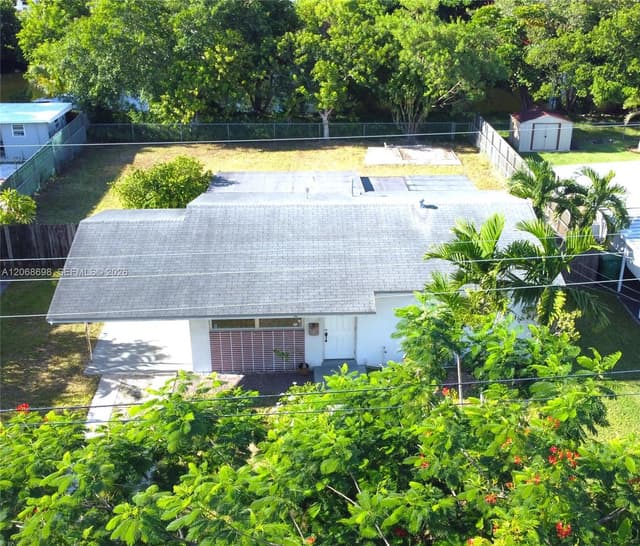 11935 SW 37th St, Miami FL 33175 - Miami, FL - Photo 5